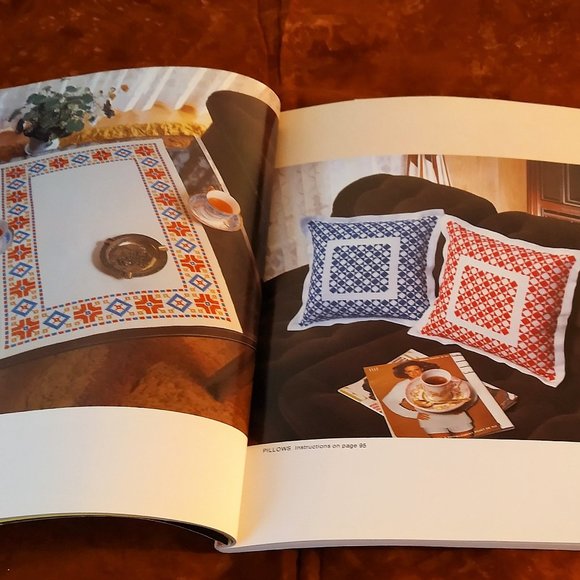 ONDORI Cross Stitch in Small Designs book 1977 - Picture 8 of 13